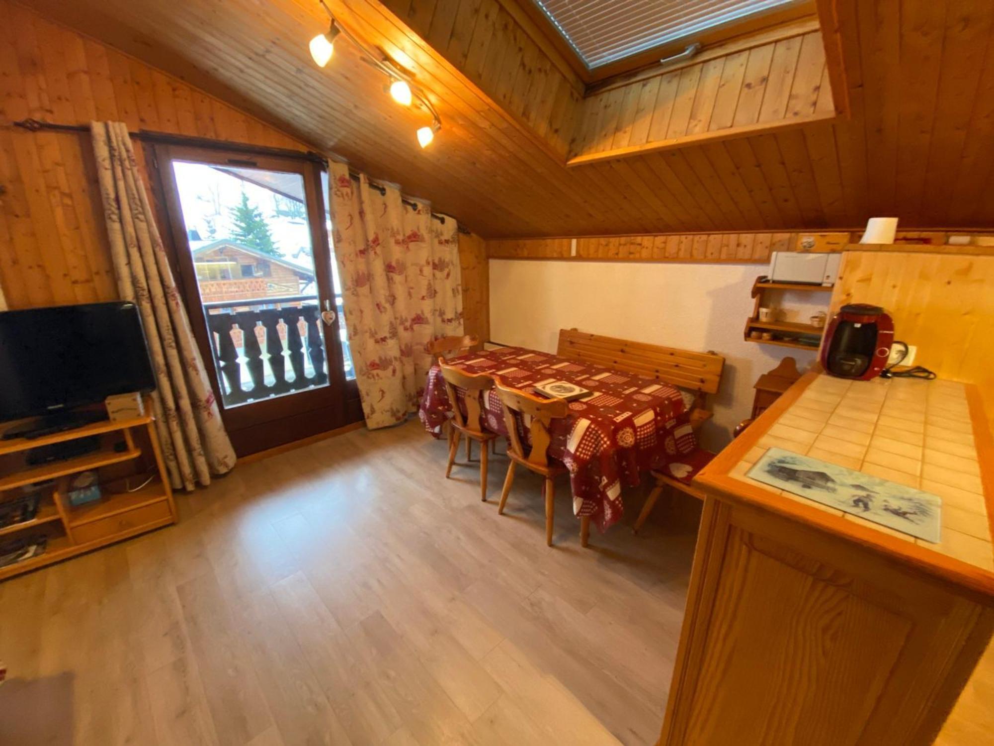 Appartement Familial Avec Multi Pass, Wifi Et Parking, Proche Du Centre De Chatel - Fr-1-693-41 Exteriör bild